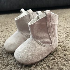 Baby gap suede leather boots
